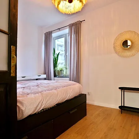 Zgoda Srodmiescie Апартаменты Гдыня